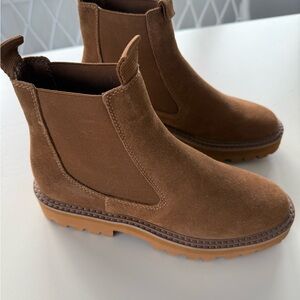 Dolce Vita Tan Ankle Boots